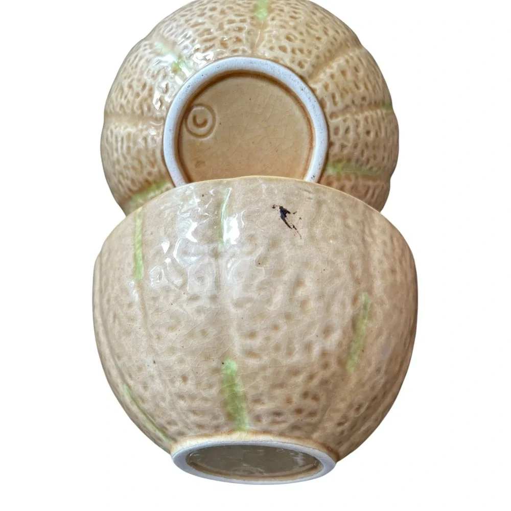 Holloware this cantaloupe